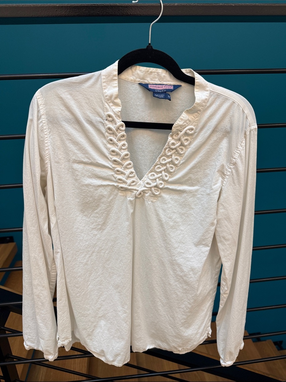 Vineyard Vines Cream Long-Sleeve Embroidered V-Neck Top